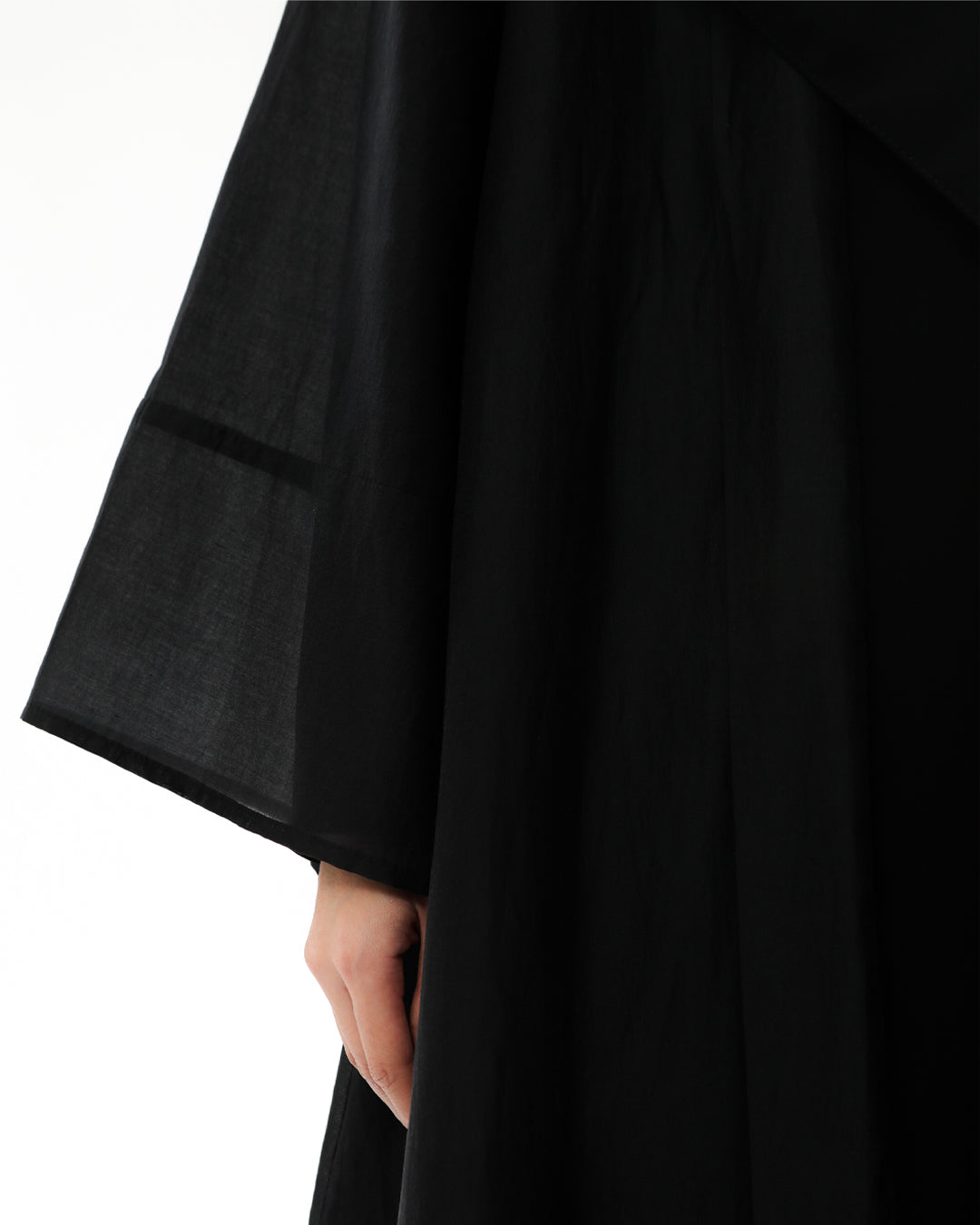 Bailey Abaya