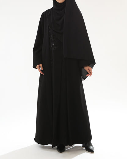Avariella Abaya